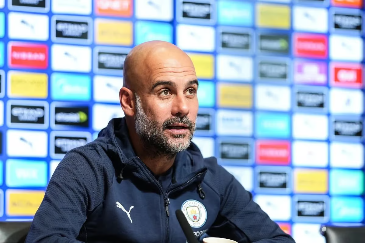 Guardiola Lamenta Viaje en Autobús de 234 Kilómetros en Lugar de Avión para el Manchester City