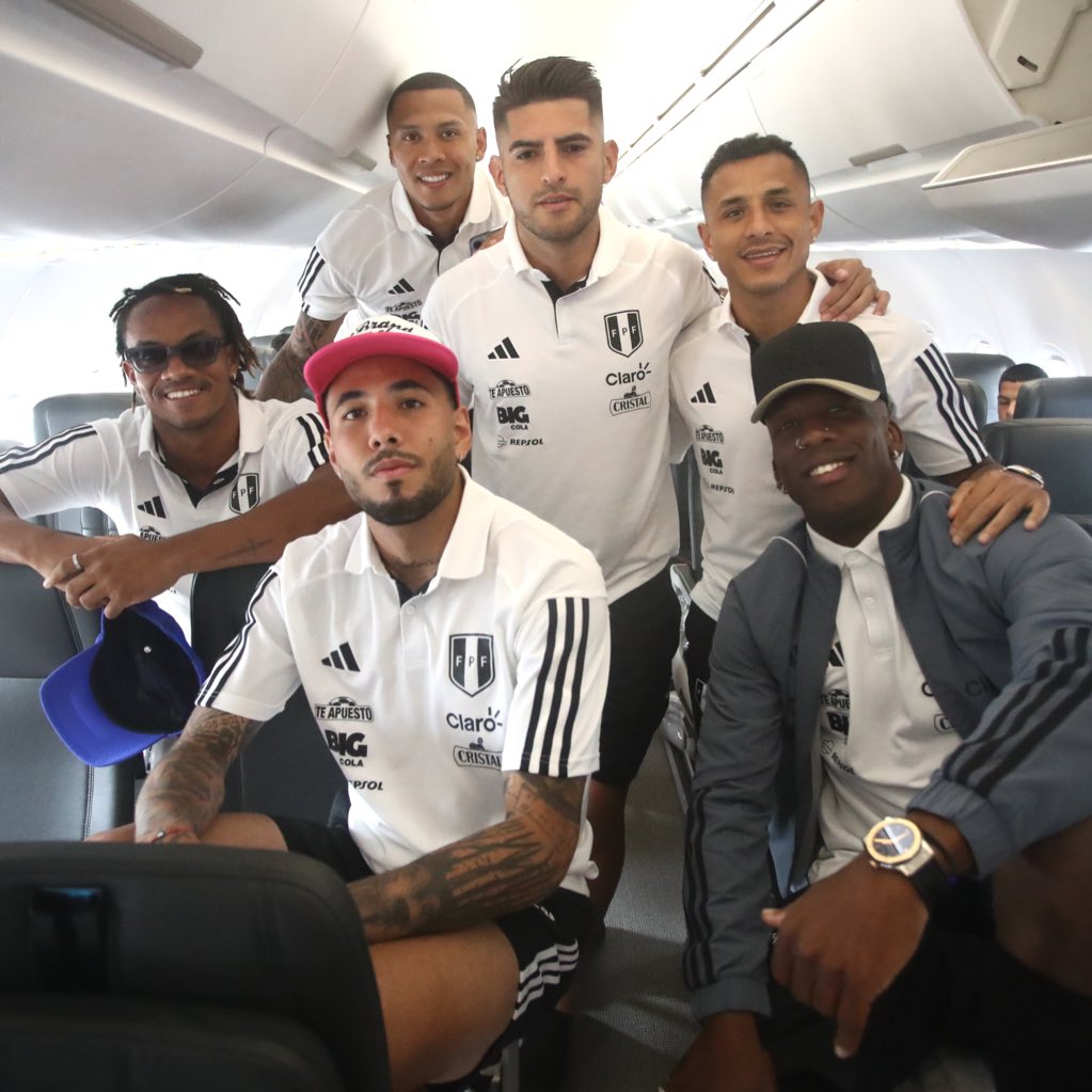 VAMOS CON FE: PERÚ VIAJÓ A SANTIAGO PARA EL DUELO CONTRA CHILE