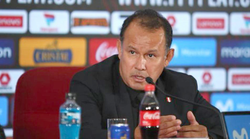 JUAN REYNOSO OFRECERÁ CONFERENCIA DE PRENSA EN LA PREVIA DEL PERÚ VS ARGENTINA
