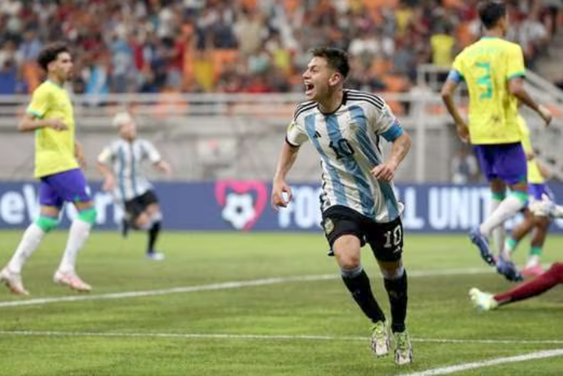 ¡ARGENTINA GOLEÓ A BRASIL CON UN HAT-TRICK DEL DIABLITO ECHEVERRI Y ESTÁ EN SEMIFINALES DEL MUNDIAL SUB 17!