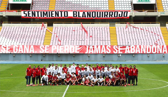 SELECCIÓN PERUANA ENTRENÓ EN EL NACIONAL