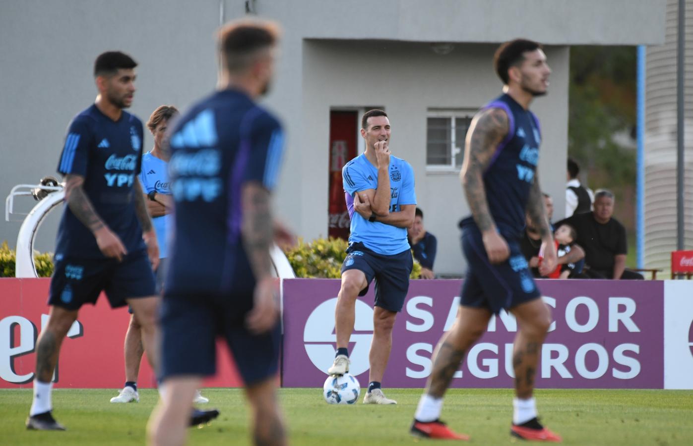 ARGENTINA PONDRÁ A PRUEBA SU PODER DE FUEGO ANTE URUGUAY
