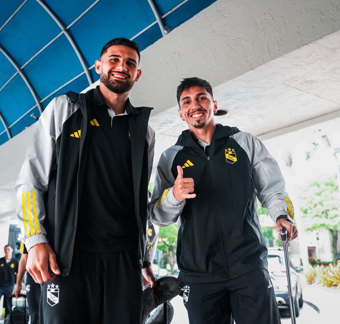 Cristal viajó a Miami para amistoso con Barcelona de Ecuador