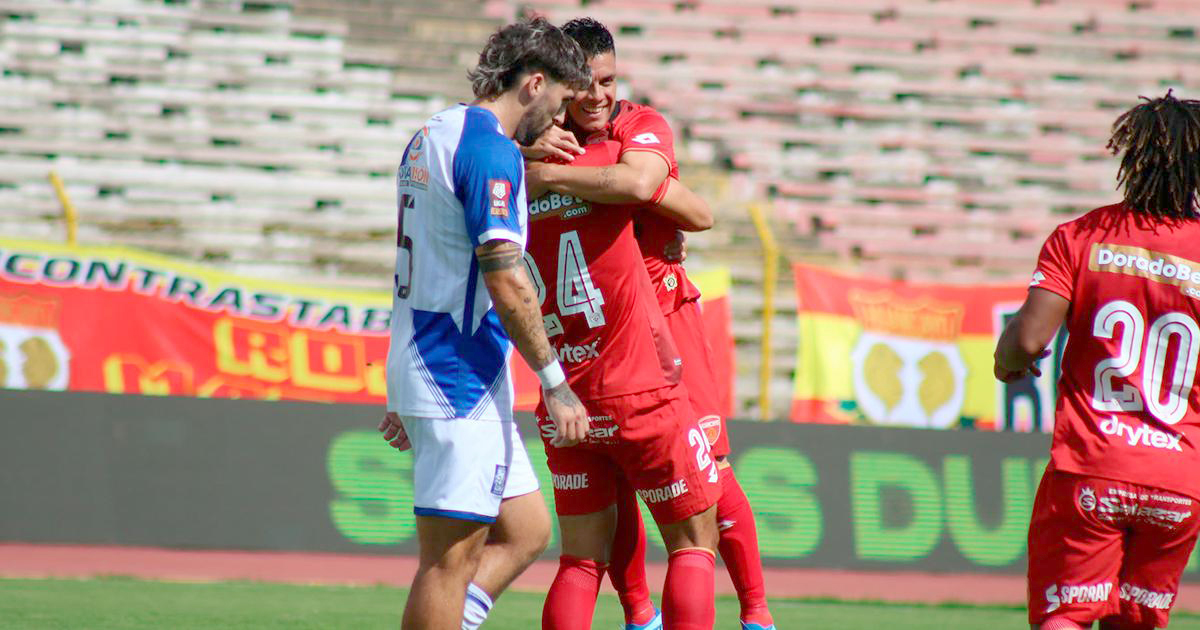 Sport Huancayo apabulló 4-0 a Alianza Atlético y alcanza la cima