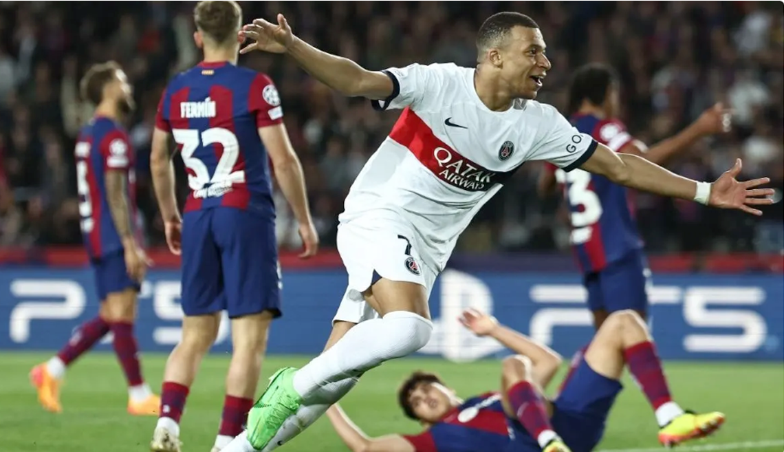 PSG clasificó a semifinales de la Champions League tras golear 4-1 al Barcelona