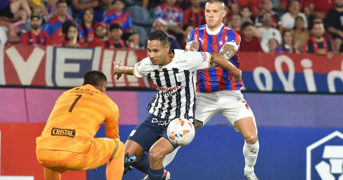 ¡Otra vergüenza lo perdió en la última! Alianza cayó ante Cerro Porteño