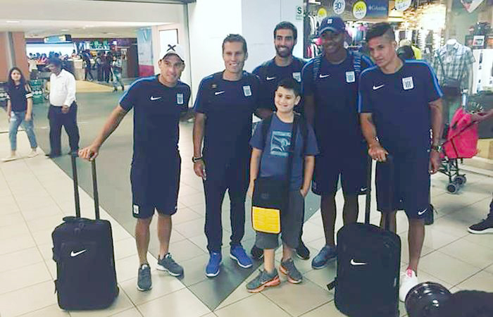 Alianza Lima viajó rumbo a Chile para duelo ante Colo Colo