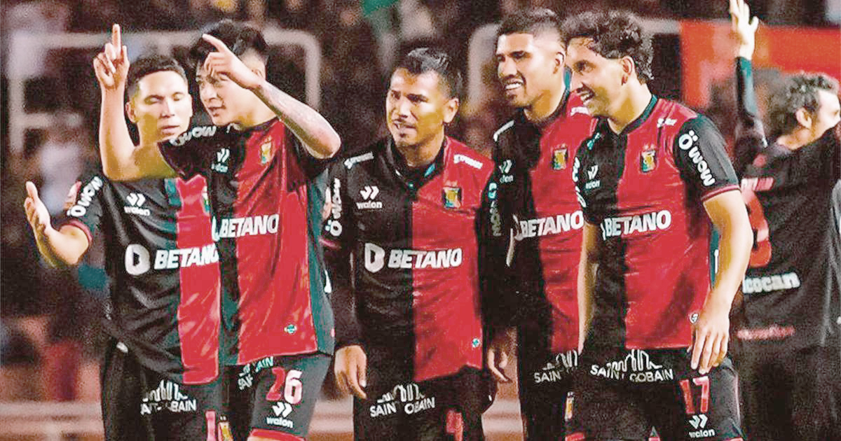 Melgar venció a Alianza Lima y sigue prendido en el Apertura