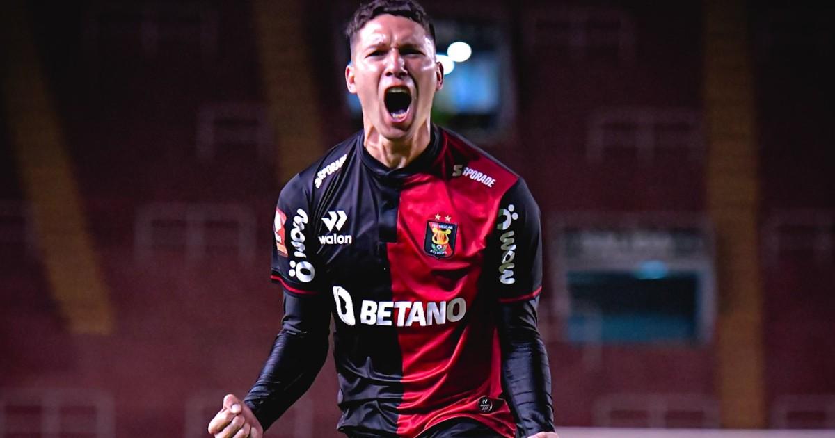 Melgar goleó por 4-1 a Sport Huancayo en Arequipa
