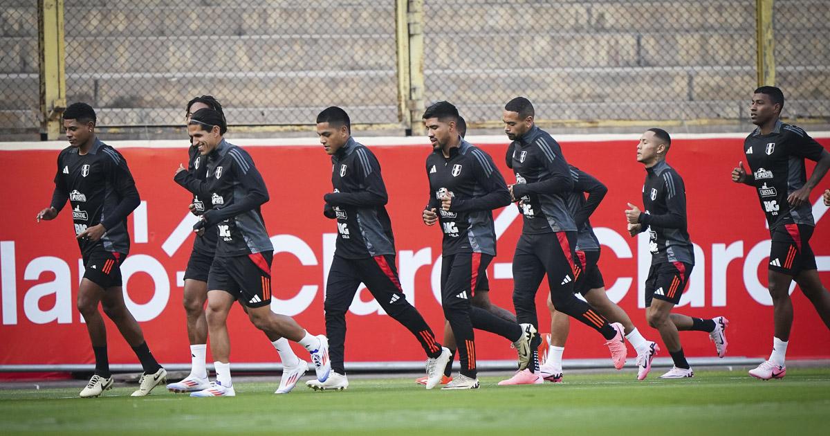 Selección peruana entrenó en el Estadio Monumental pensando en Paraguay