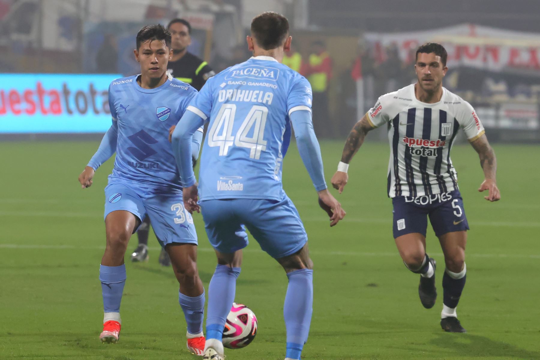 VERGUENZA INTERNACIONAL : Alianza perdió por 3-2 ante Bolívar en la Copa Ciudad de los Reyes