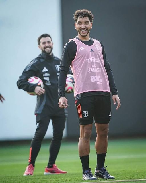 SIGUEN LOS ENTRENAMIENTOS DE LA SELECCIÓN PERUANA EN LA VIDENA